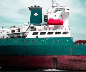 ESD methanol fueled ship
